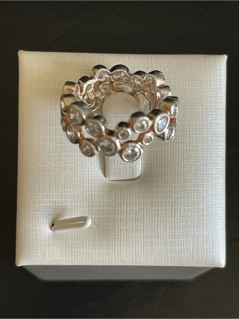 925 sterling Silver Cubic Zirconia Bubble Band Ring .